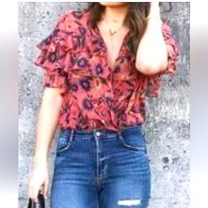 ZARA - bodysuit Floral Ruffle V-Neck Blouse - Sm.